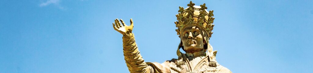 Estátua do Papa Silvestre II em Aurillac, França