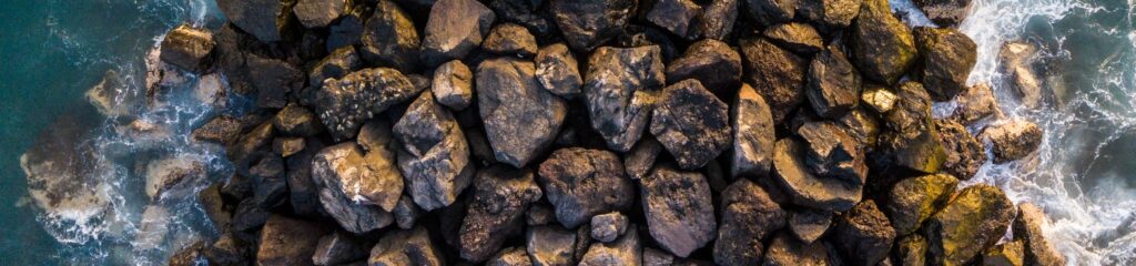 Rochas no mar de Tenerife, Espanha