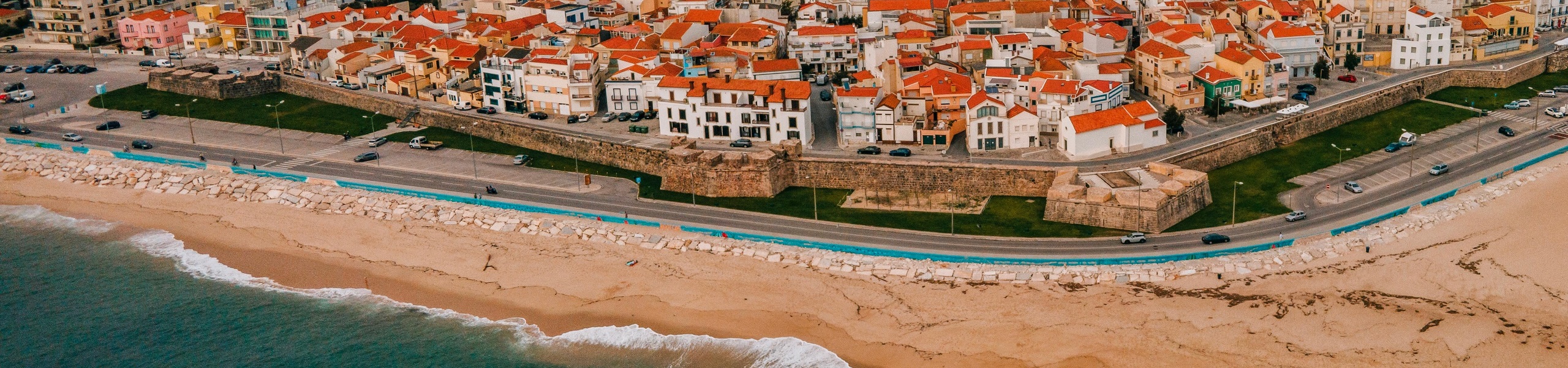 Imagem aérea de Buarcos, Figueira da Foz, em Portugal